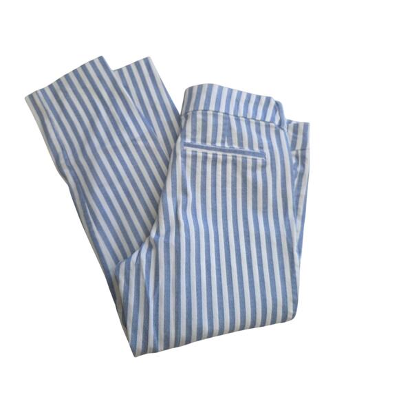 Old Navy Woman's Pixie Ankle Blue and White Striped pants size 10 - Picture 1 of 5